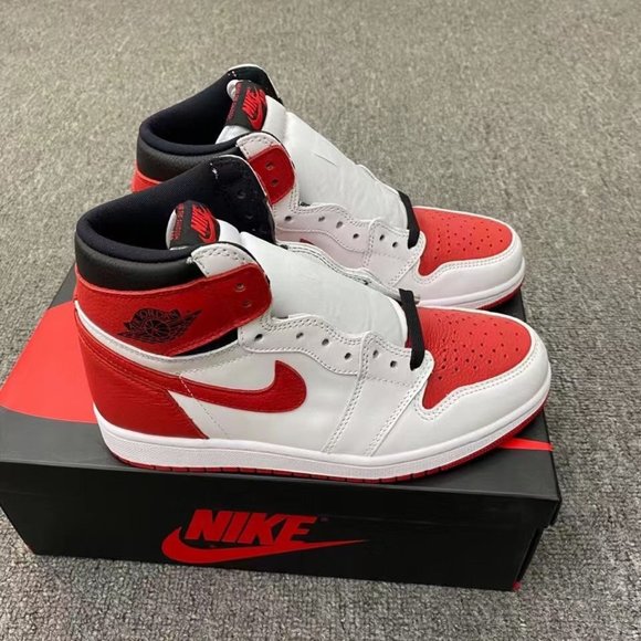 Air Jordan 1 High OG 